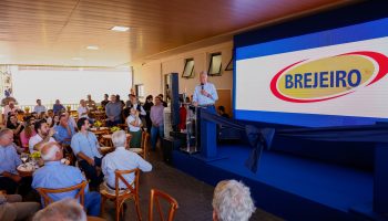 Caiado destaca esforços para atração de empresas durante inauguração de indústria em Rio Verde