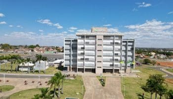 Aparecida de Goiânia começa processo acabar com uso de papel na administração