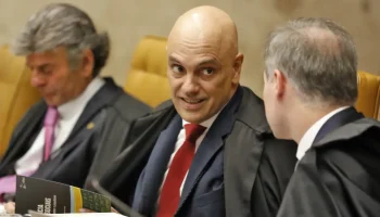 Assistência religiosa a presos é prevista na Constituição, diz Moraes