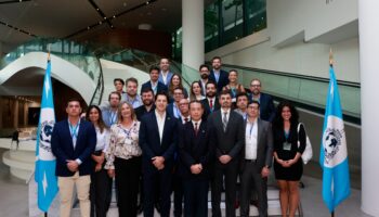 Daniel Vilela visita sede da Interpol em Singapura e destaca posição de vanguarda de Goiás na área de segurança