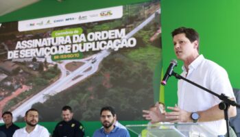 Daniel Vilela confirma duplicação da BR-153 durante solenidade em Rialma