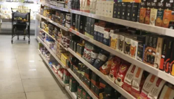 Cesta básica tem queda em Goiânia, aponta Dieese